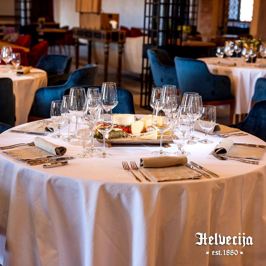 Helvecija 1880 Hotel Vrsac Ngoại thất bức ảnh