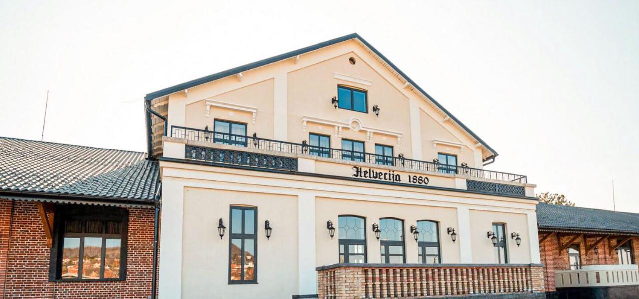 Helvecija 1880 Hotel Vrsac Ngoại thất bức ảnh