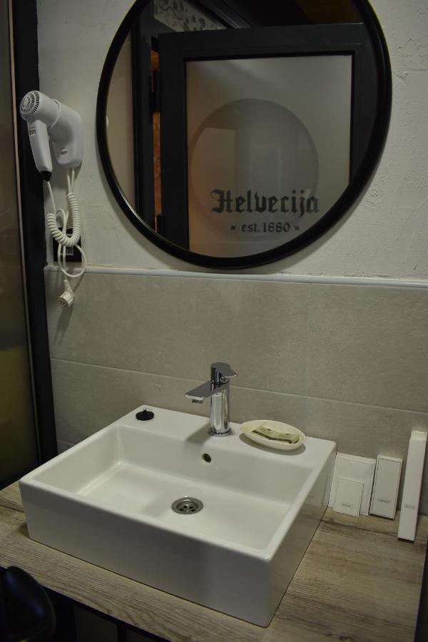 Helvecija 1880 Hotel Vrsac Ngoại thất bức ảnh